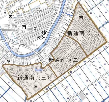 新通南とその周辺の地図。町の範囲を重ねている