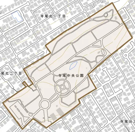 寺尾中央公園とその周辺の地図。町の範囲を重ねている