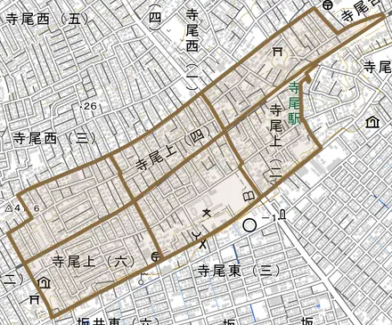寺尾上とその周辺の地図。町の範囲を重ねている