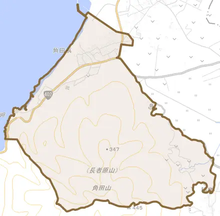 角田浜とその周辺の地図。町の範囲を重ねている