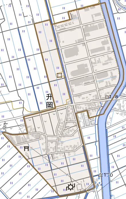 升岡とその周辺の地図。町の範囲を重ねている