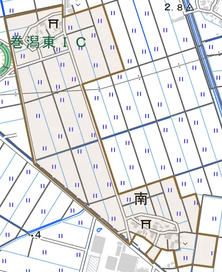 南とその周辺の地図。町の範囲を重ねている