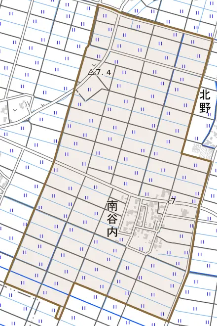 南谷内とその周辺の地図。町の範囲を重ねている