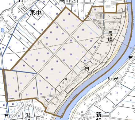 長場とその周辺の地図。町の範囲を重ねている