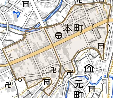 本町とその周辺の地図。町の範囲を重ねている