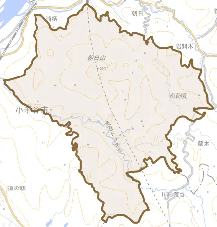 大字南荷頃とその周辺の地図。町の範囲を重ねている