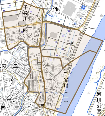 千谷川とその周辺の地図。町の範囲を重ねている