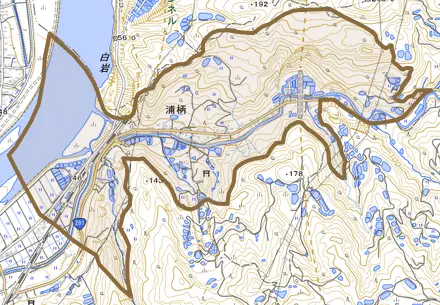 大字浦柄とその周辺の地図。町の範囲を重ねている