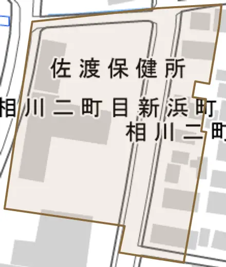 相川二町目浜町とその周辺の地図。町の範囲を重ねている