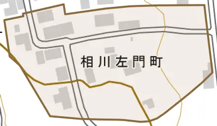 相川左門町とその周辺の地図。町の範囲を重ねている
