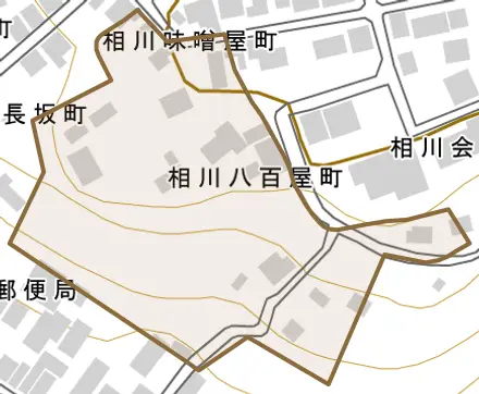相川八百屋町とその周辺の地図。町の範囲を重ねている