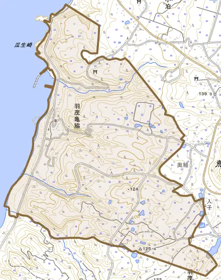 羽茂亀脇とその周辺の地図。町の範囲を重ねている