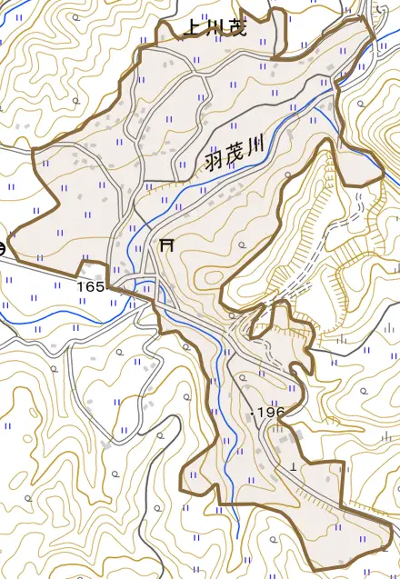 上川茂とその周辺の地図。町の範囲を重ねている