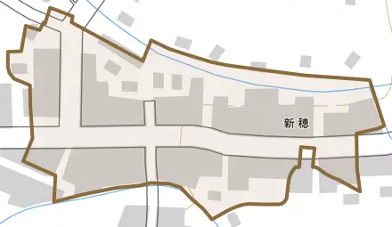 新穂とその周辺の地図。町の範囲を重ねている