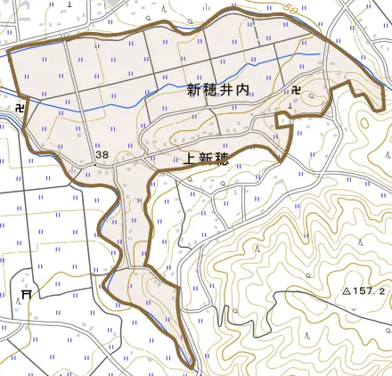 新穂井内とその周辺の地図。町の範囲を重ねている