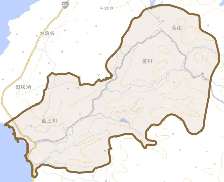西三川とその周辺の地図。町の範囲を重ねている
