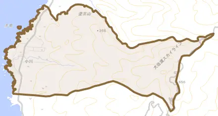 小川とその周辺の地図。町の範囲を重ねている