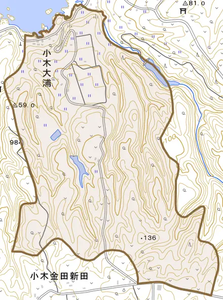 小木大浦とその周辺の地図。町の範囲を重ねている