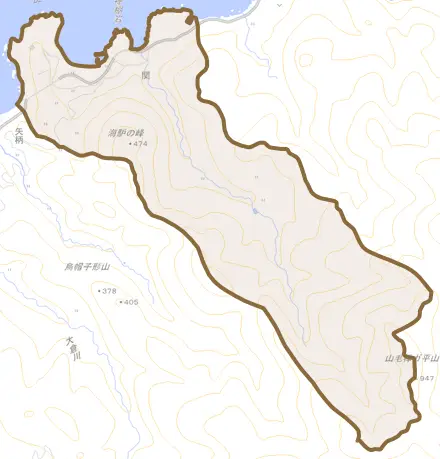 関とその周辺の地図。町の範囲を重ねている