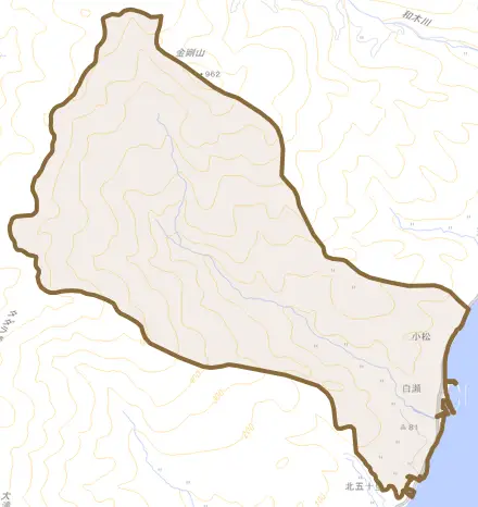 白瀬とその周辺の地図。町の範囲を重ねている