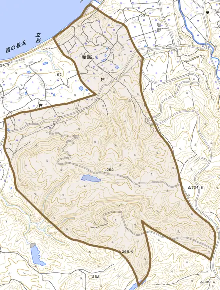 滝脇とその周辺の地図。町の範囲を重ねている