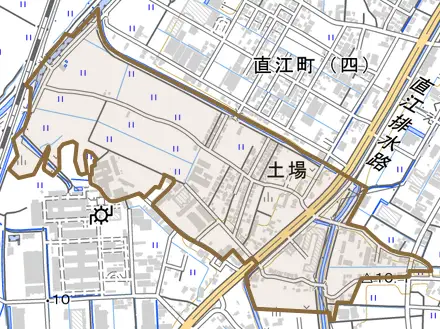 土場とその周辺の地図。町の範囲を重ねている