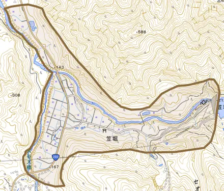笠堀とその周辺の地図。町の範囲を重ねている
