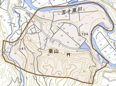 栗山とその周辺の地図。町の範囲を重ねている