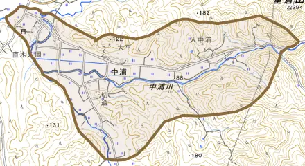 中浦とその周辺の地図。町の範囲を重ねている