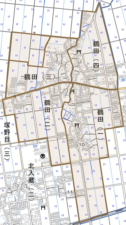 鶴田とその周辺の地図。町の範囲を重ねている