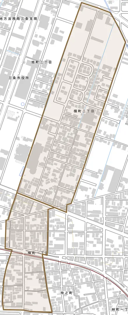 横町とその周辺の地図。町の範囲を重ねている