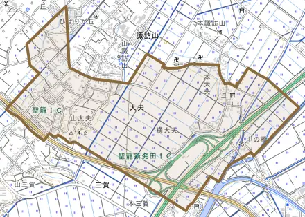 大字大夫とその周辺の地図。町の範囲を重ねている