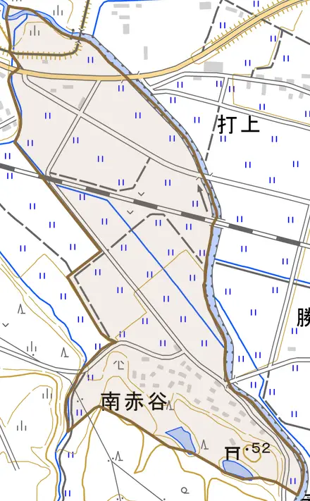 大字南赤谷とその周辺の地図。町の範囲を重ねている