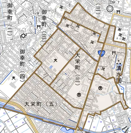 大栄町とその周辺の地図。町の範囲を重ねている