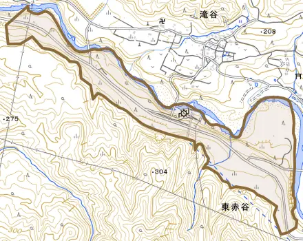 東赤谷とその周辺の地図。町の範囲を重ねている