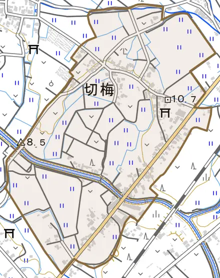 切梅とその周辺の地図。町の範囲を重ねている