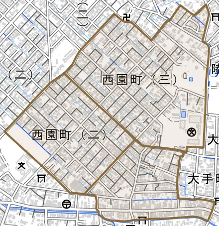 西園町とその周辺の地図。町の範囲を重ねている