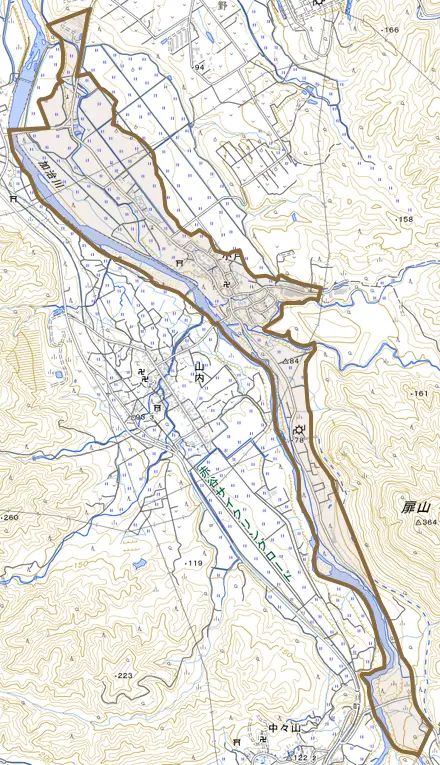 小戸とその周辺の地図。町の範囲を重ねている