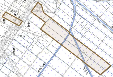 富島とその周辺の地図。町の範囲を重ねている