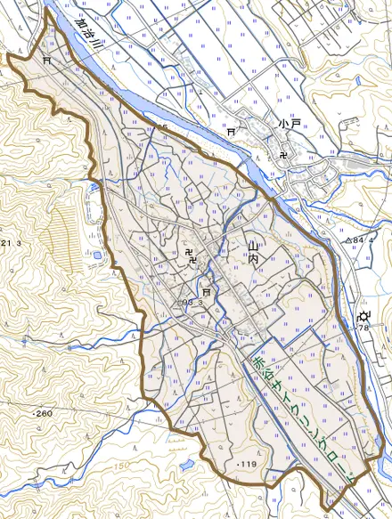 山内とその周辺の地図。町の範囲を重ねている