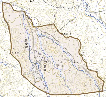 黒俣とその周辺の地図。町の範囲を重ねている
