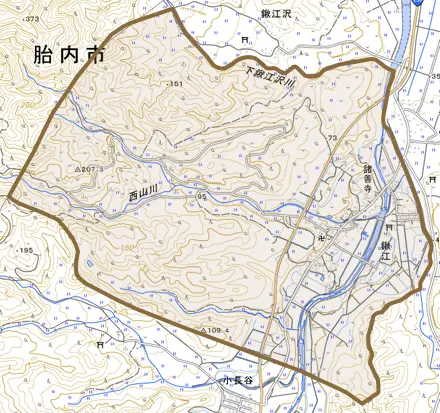 鍬江とその周辺の地図。町の範囲を重ねている