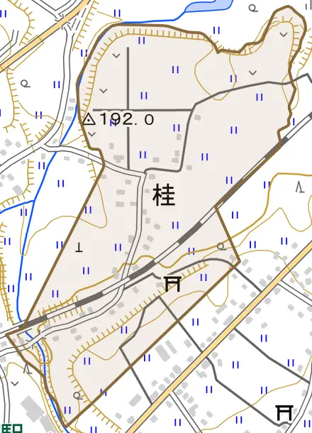 桂とその周辺の地図。町の範囲を重ねている