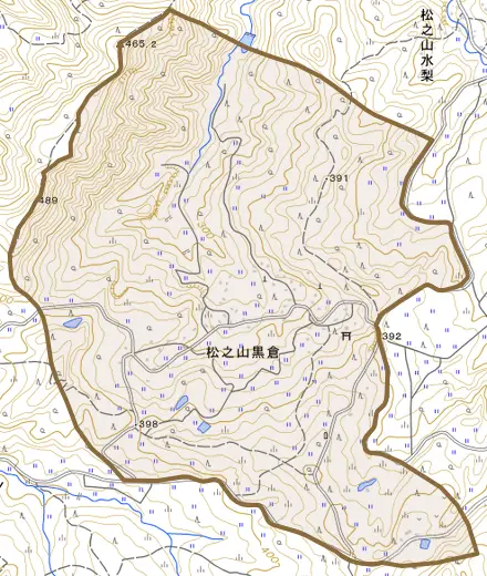 松之山黒倉とその周辺の地図。町の範囲を重ねている