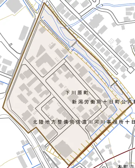 下川原町とその周辺の地図。町の範囲を重ねている