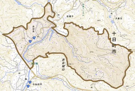 赤谷癸とその周辺の地図。町の範囲を重ねている