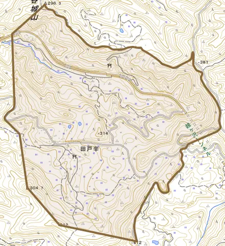田戸辛とその周辺の地図。町の範囲を重ねている