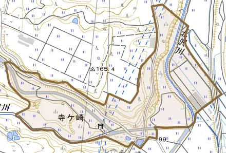 寺ケ崎とその周辺の地図。町の範囲を重ねている