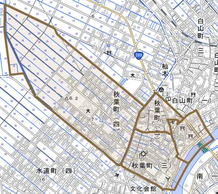 秋葉町とその周辺の地図。町の範囲を重ねている