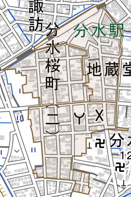 分水桜町とその周辺の地図。町の範囲を重ねている